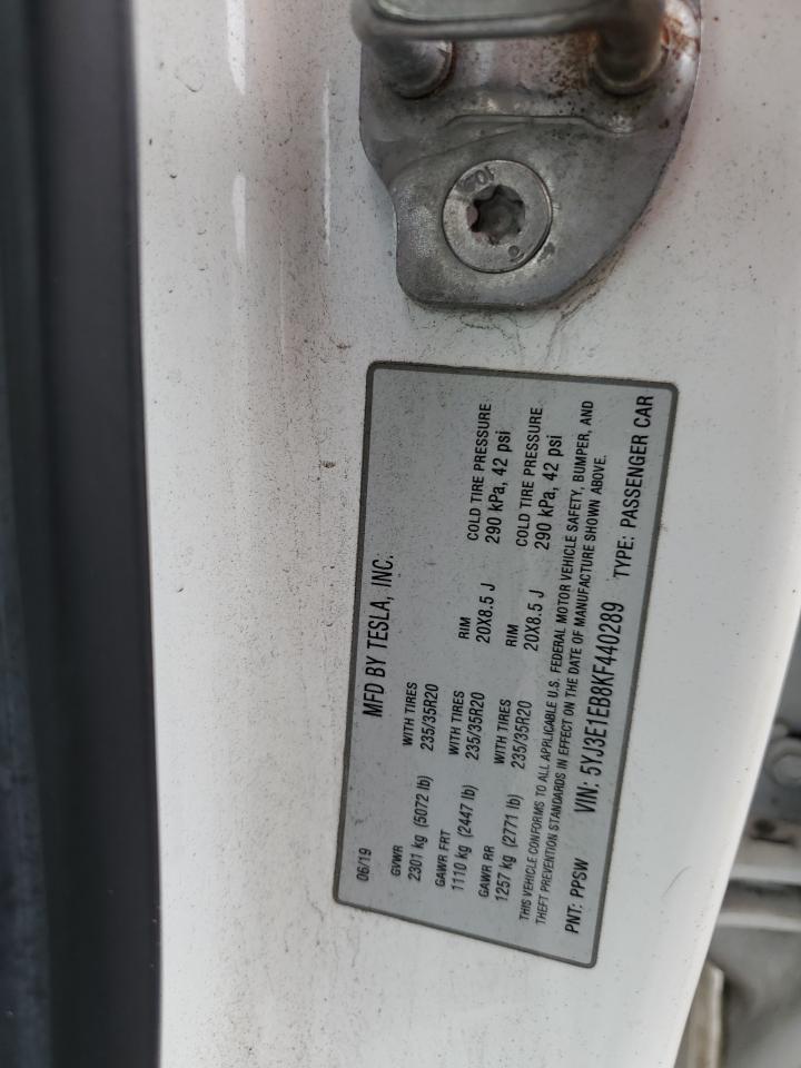 2019 Tesla Model 3 VIN: 5YJ3E1EB8KF440289 Lot: 68520135