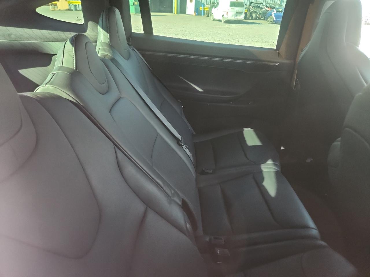 2018 Tesla Model X VIN: 5YJXCDE2XJF116686 Lot: 71209715