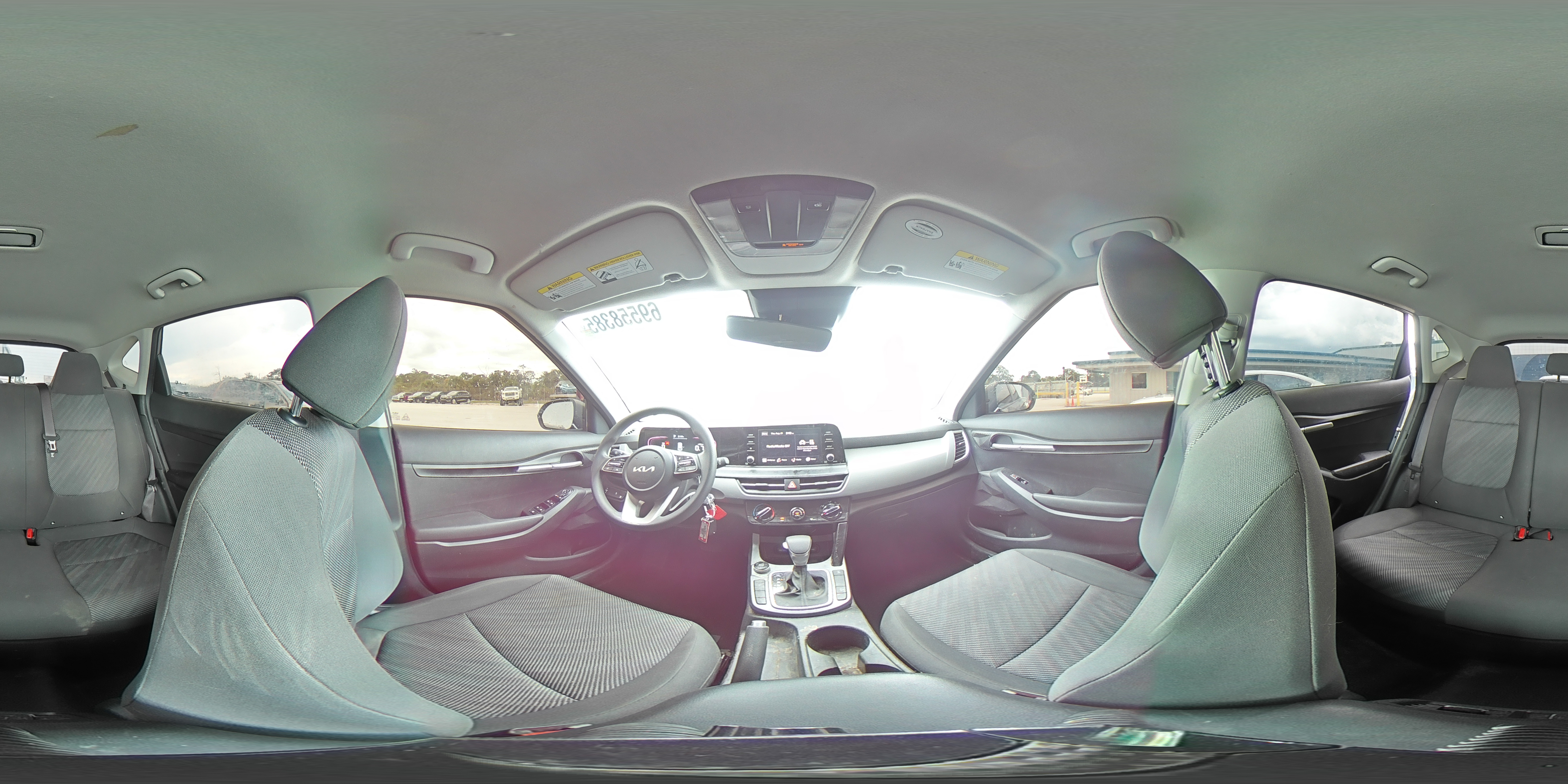 2024 Kia Seltos Lx VIN: KNDEPCAA8R7623185 Lot: 69558385