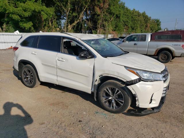 2018 TOYOTA HIGHLANDER LE  
