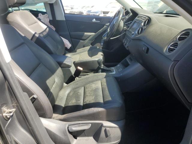  VOLKSWAGEN TIGUAN 2016 Szary