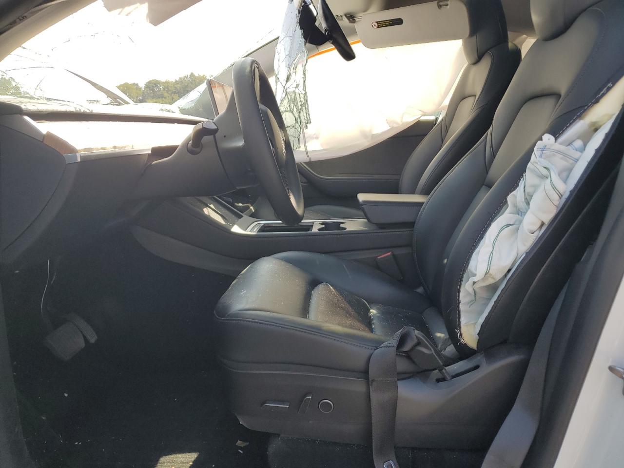 2022 Tesla Model Y VIN: 7SAYGAEEXNF365502 Lot: 68961785