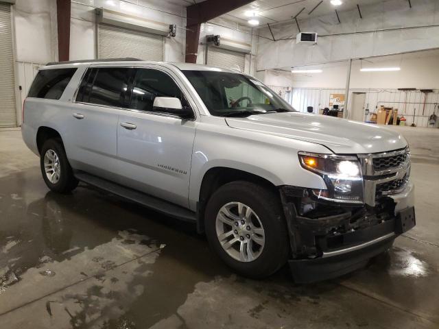  CHEVROLET SUBURBAN 2017 Серебристый