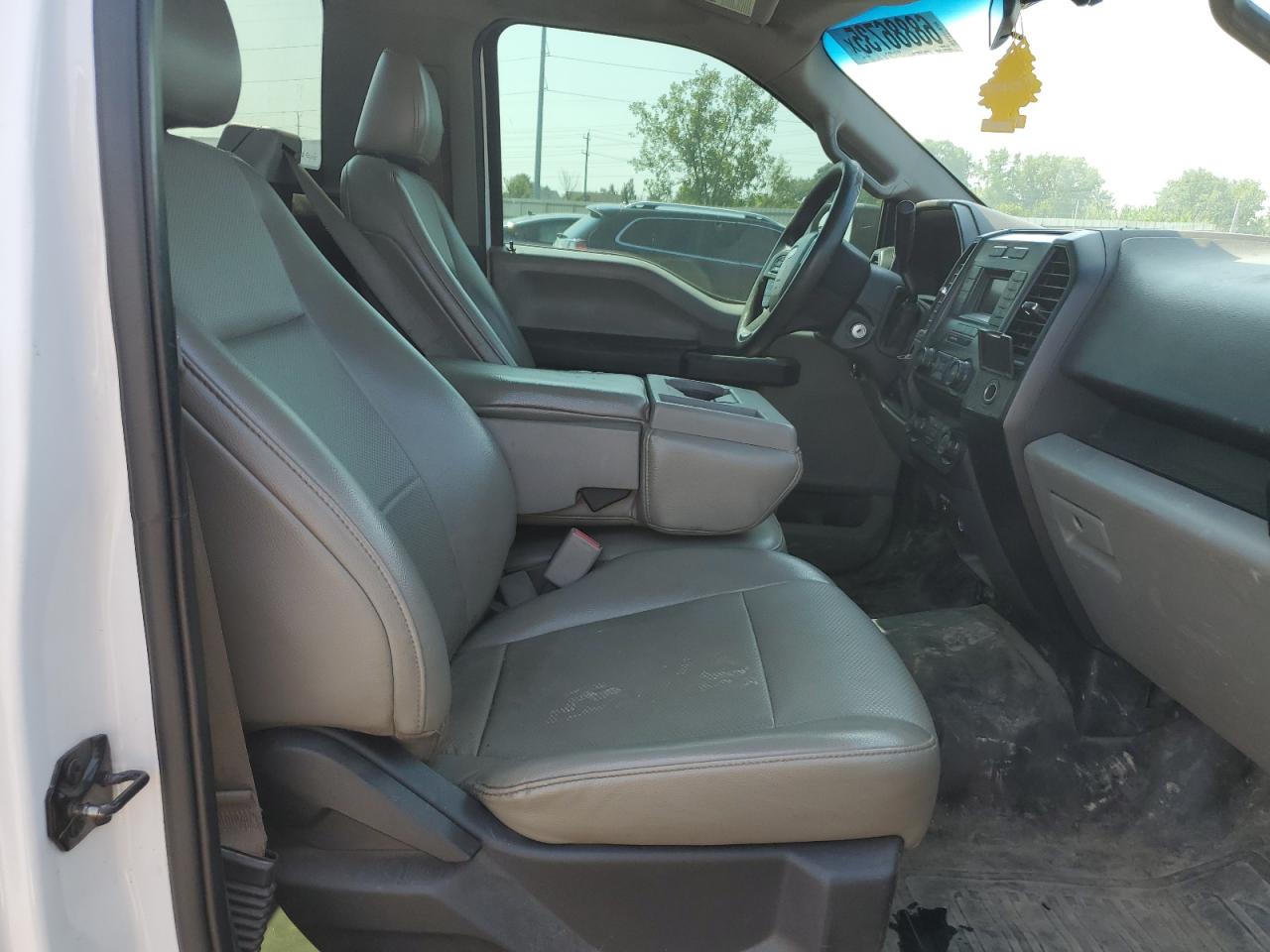 2015 Ford F150 VIN: 1FTMF1C8XFFB71657 Lot: 68886735