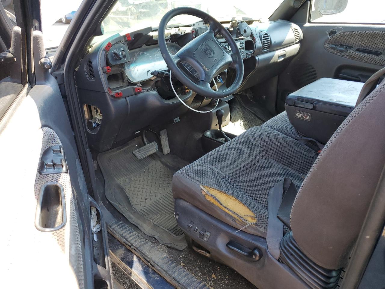 2001 Dodge Ram 1500 VIN: 3B7HF13Z81M294229 Lot: 69995215