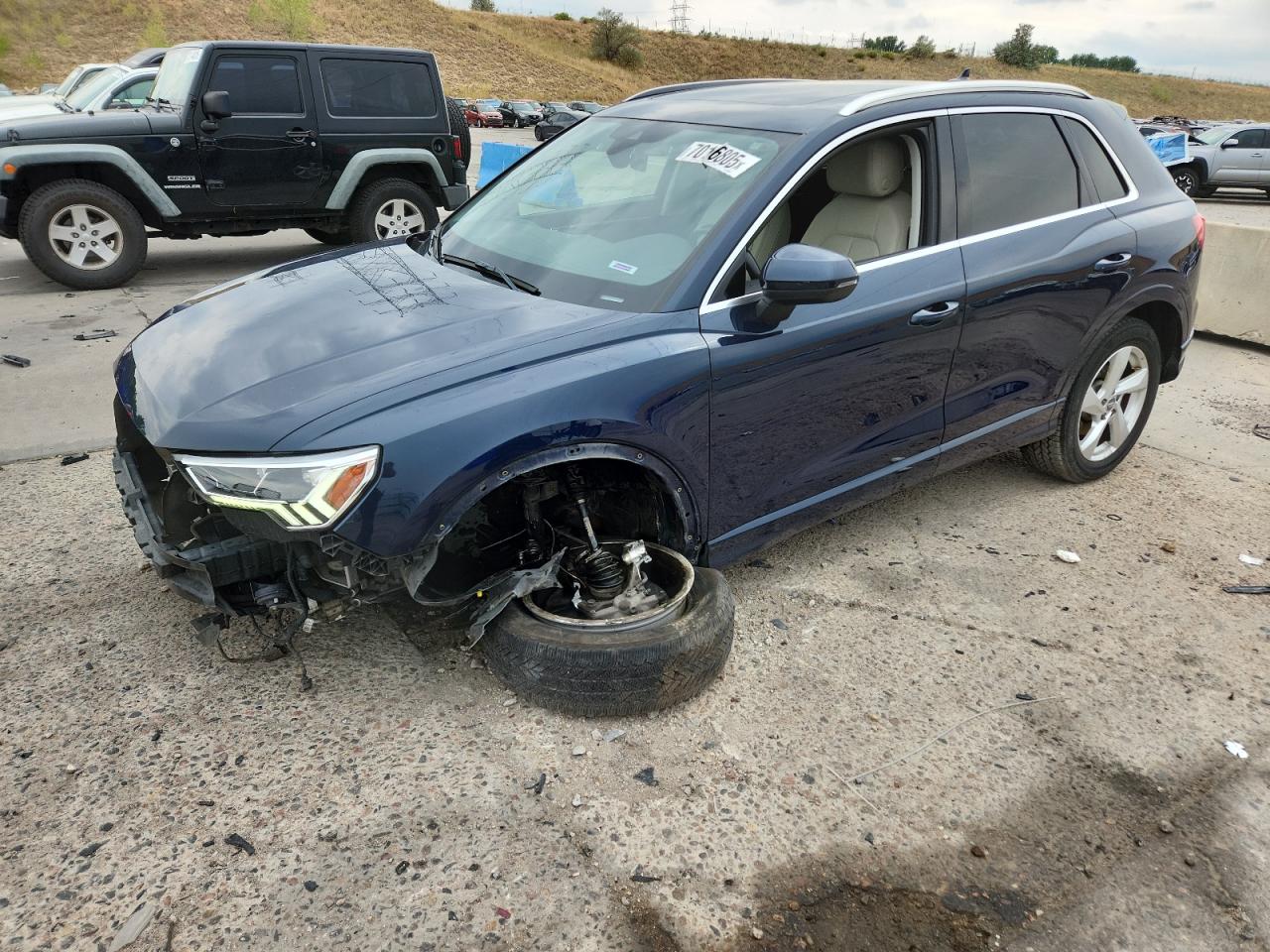 2020 Audi Q3 Premium Plus blue null gas WA1BECF31L1056955 photo #1