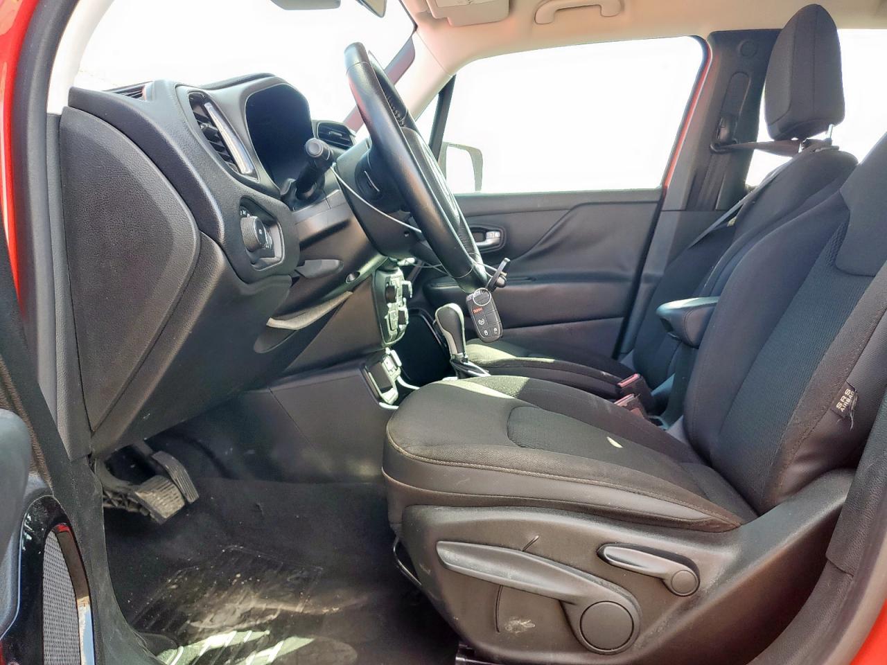 2018 Jeep Renegade Latitude VIN: ZACCJABB3JPH97077 Lot: 66566645