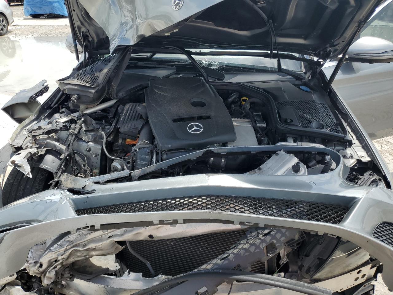 2016 Mercedes-Benz C 300 VIN: 55SWF4JB0GU126174 Lot: 68262935