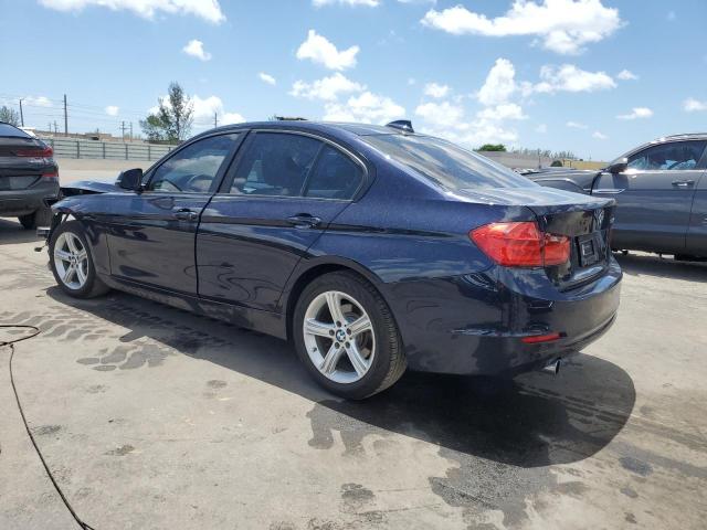 Sedans BMW 3 SERIES 2014 Granatowy