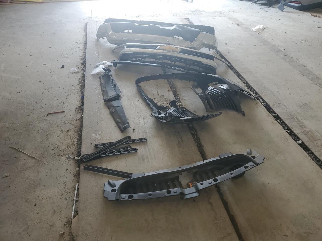 2022 Chevrolet Silverado K1500 Lt VIN: 2GCUDDED2N1504151 Lot: 67246195