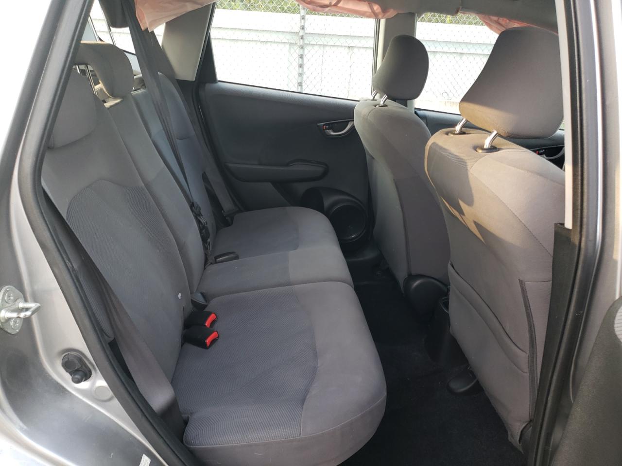 2010 Honda Fit VIN: JHMGE8H21AS020718 Lot: 69032505