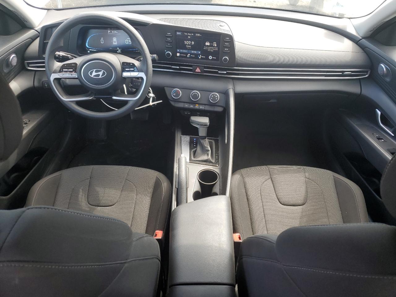 2025 Hyundai Elantra Se VIN: KMHLL4DG2SU898126 Lot: 69808525