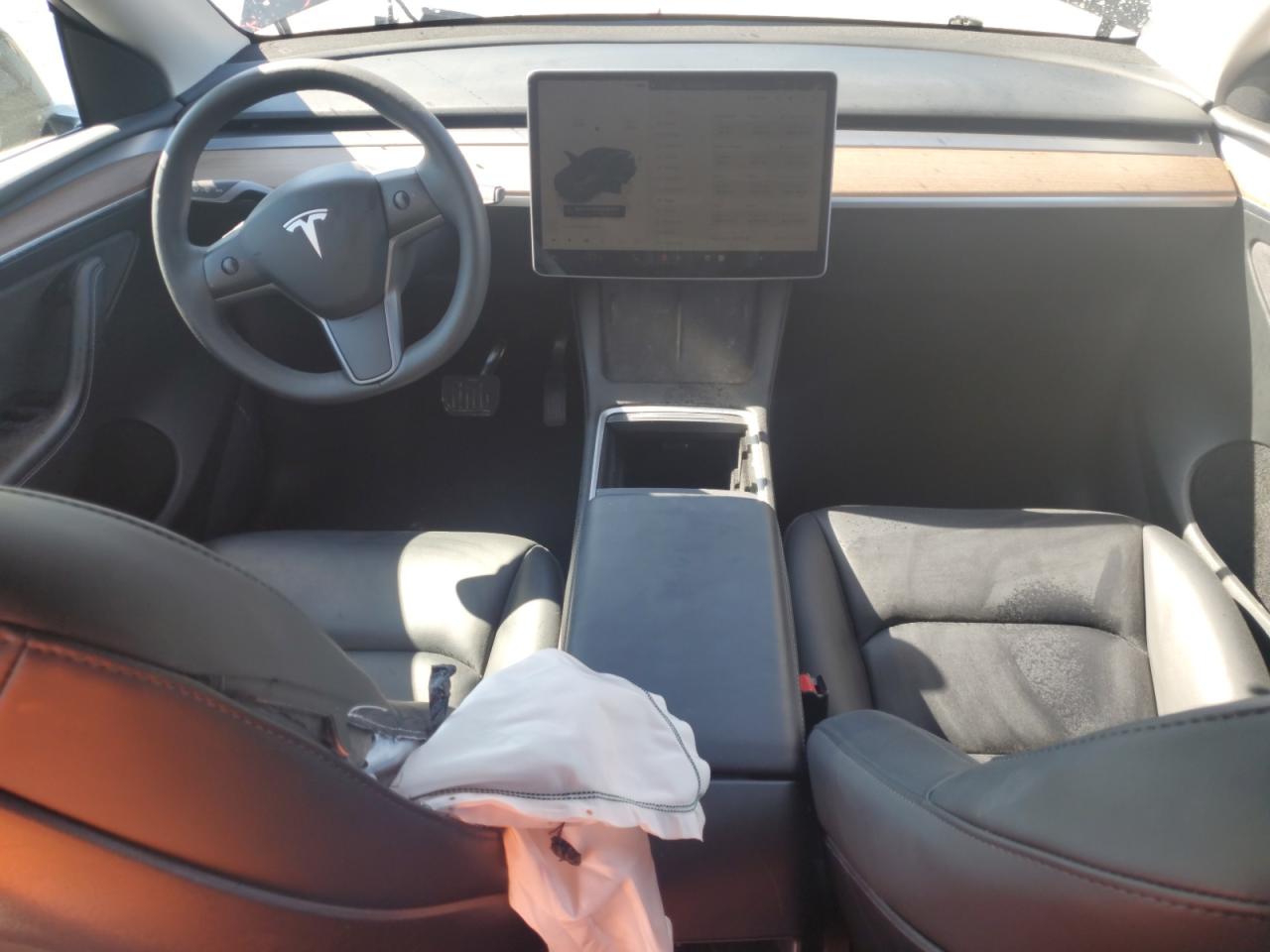 2023 Tesla Model Y VIN: 7SAYGAEE9PF715026 Lot: 70555855