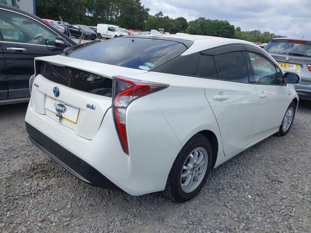 2017 TOYOTA PRIUS HYBRID 