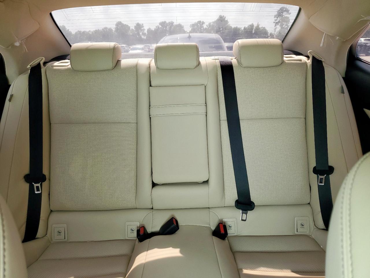 2015 Lexus Is 250 VIN: JTHBF1D20F5068446 Lot: 68170405