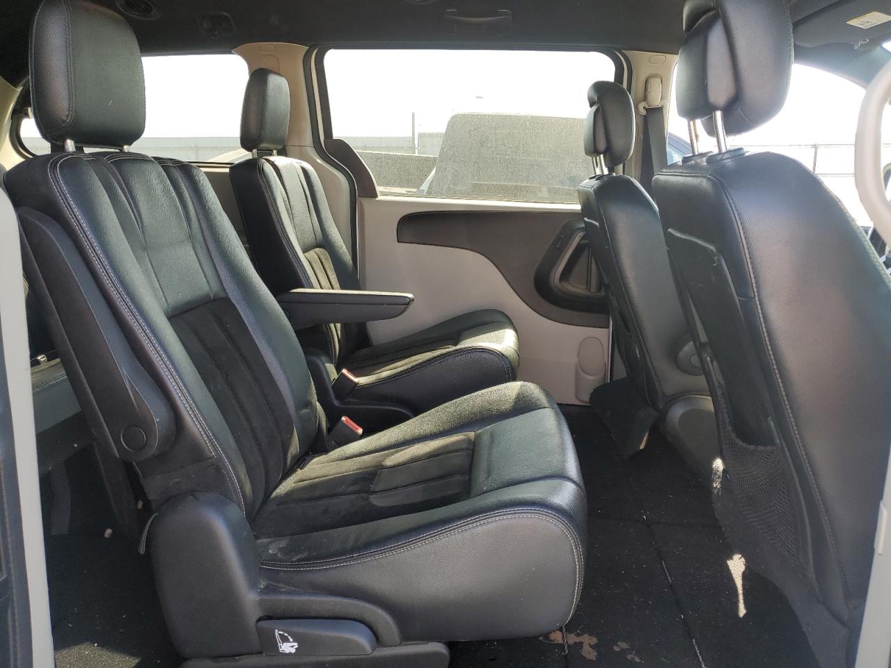 2017 Dodge Grand Caravan Sxt VIN: 2C4RDGCG7HR826116 Lot: 70056775