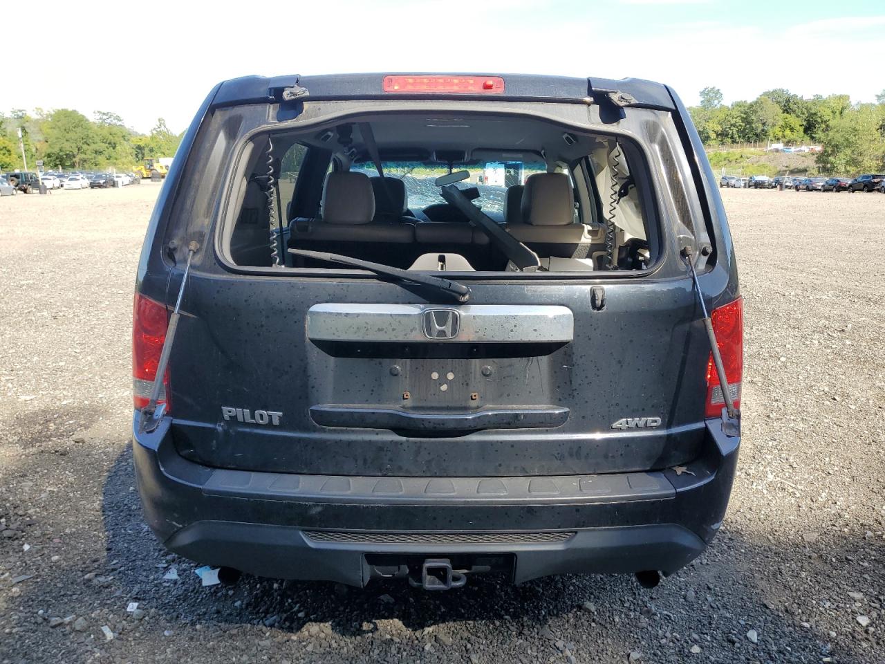 2014 Honda Pilot Lx VIN: 5FNYF4H27EB050210 Lot: 69564945