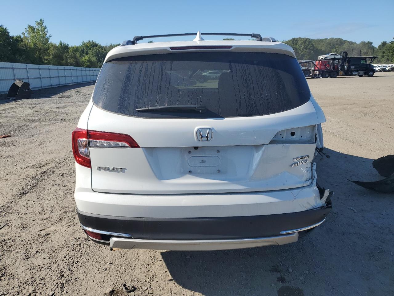 2022 Honda Pilot Touring VIN: 5FNYF6H62NB007148 Lot: 69777725