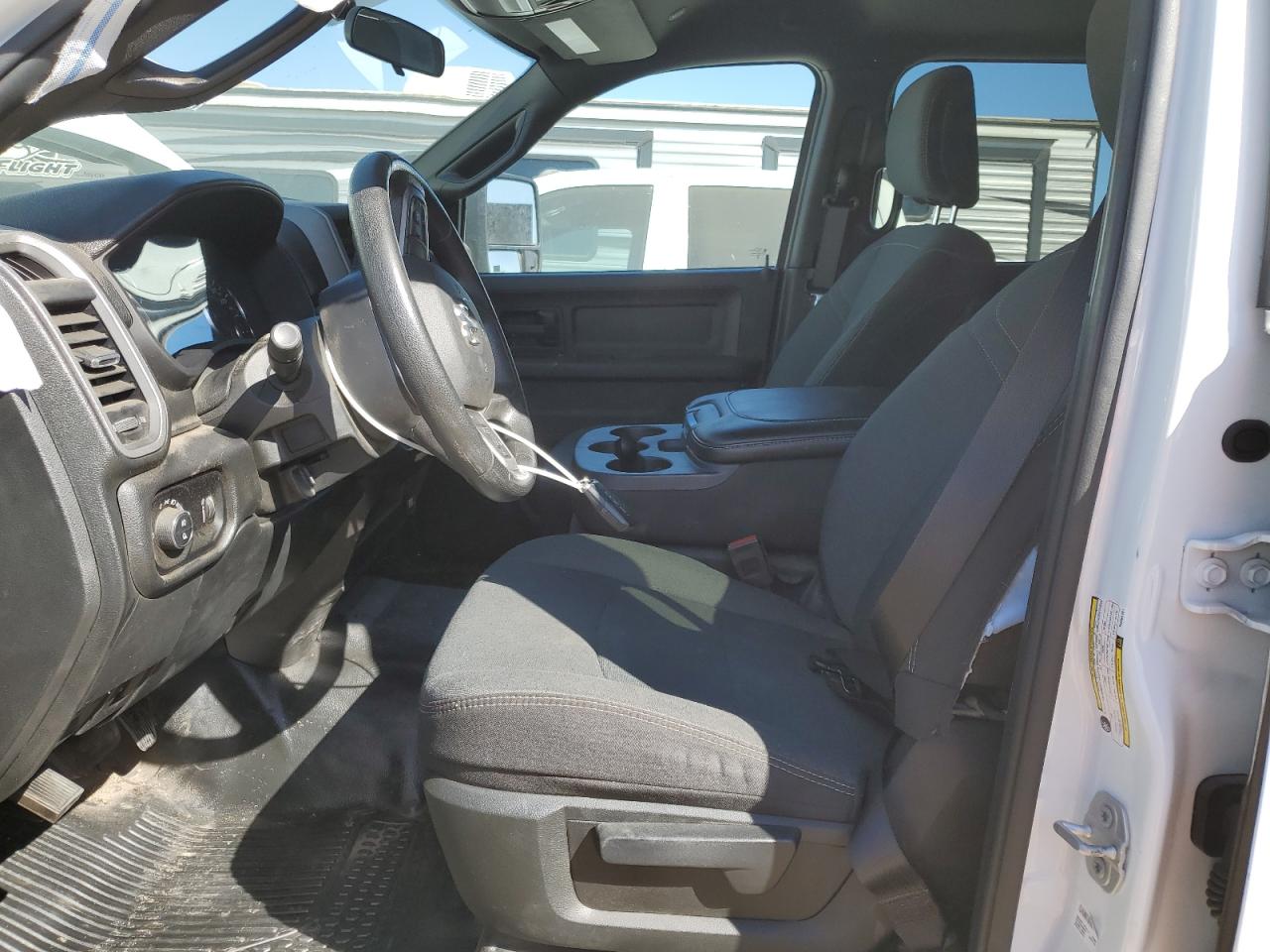 2024 Ram 2500 Tradesman VIN: 3C6UR5HL8RG304101 Lot: 67565005