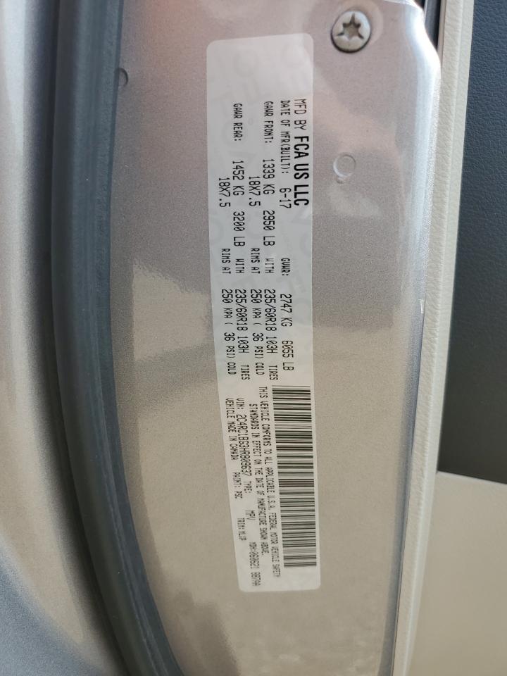 2017 Chrysler Pacifica Touring L VIN: 2C4RC1BG3HR809637 Lot: 67846585