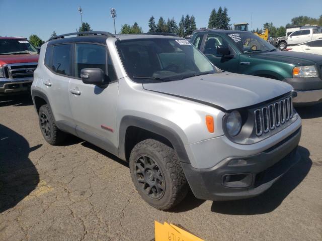  JEEP RENEGADE 2016 Srebrny