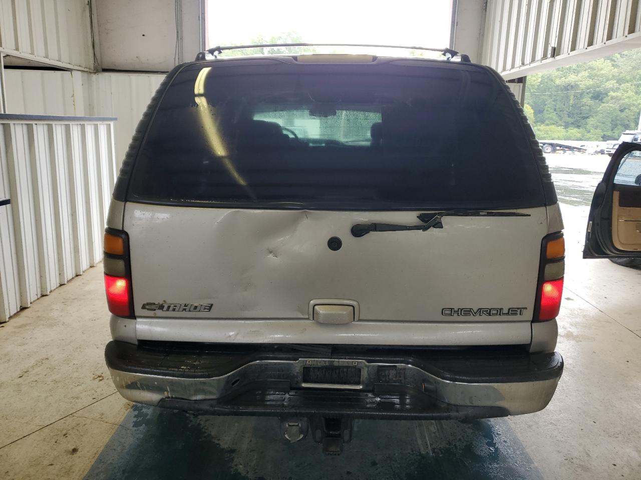 2004 Chevrolet Tahoe C1500 VIN: 1GNEC13Z54R264420 Lot: 70382425