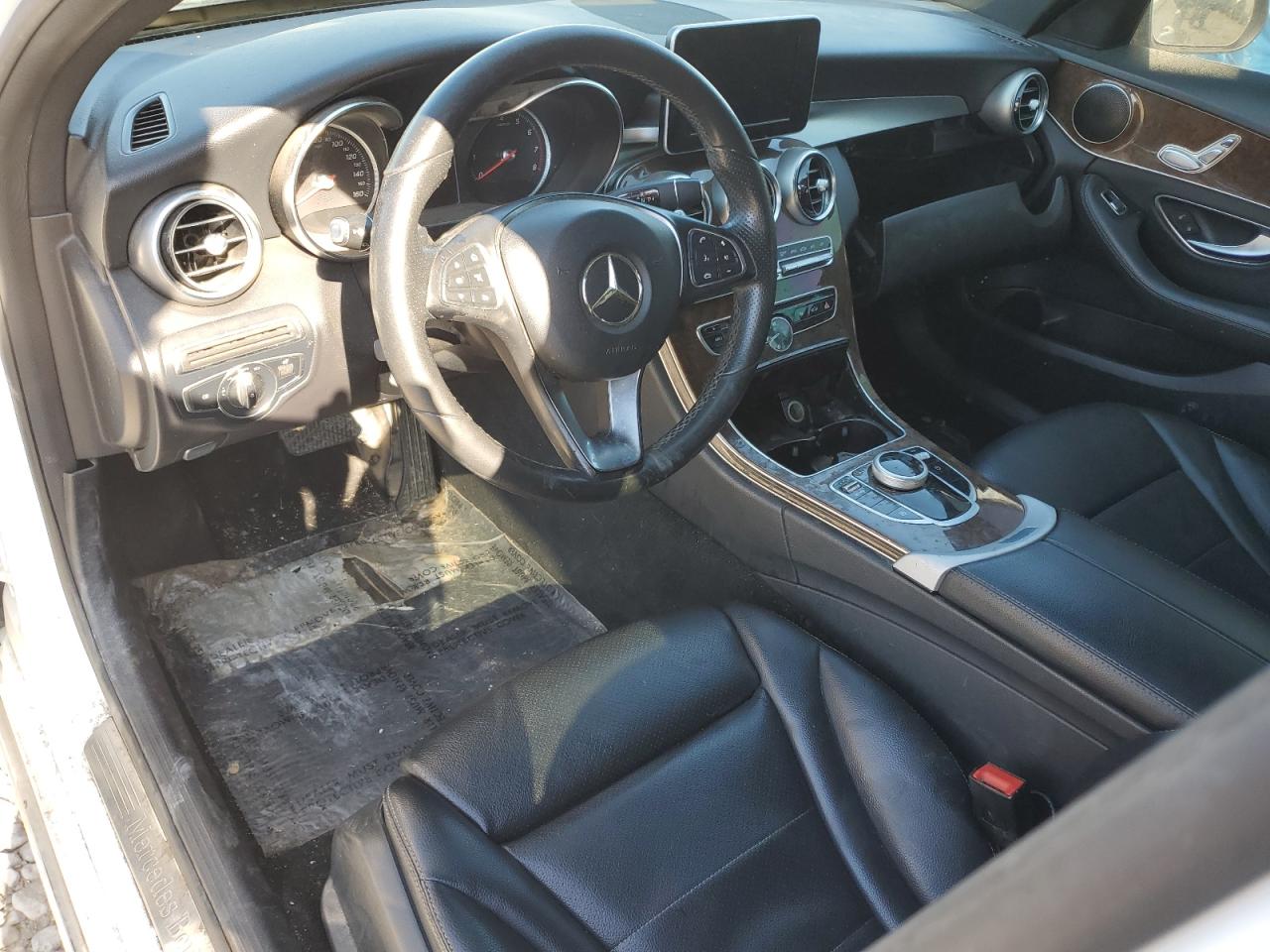 2018 Mercedes-Benz C 300 VIN: 55SWF4JB8JU237868 Lot: 71032315