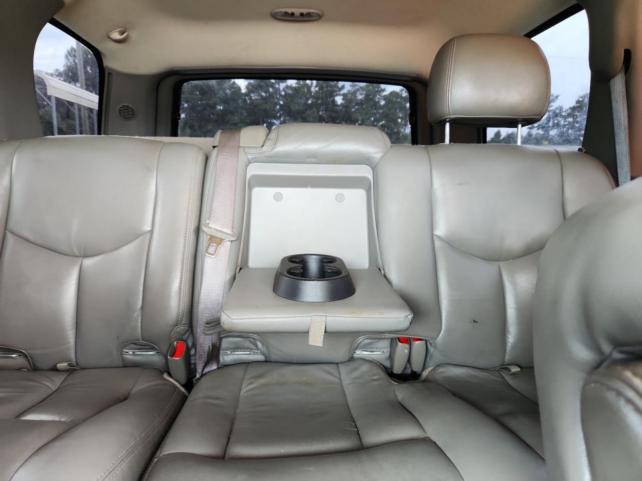 2004 Chevrolet Tahoe C1500 VIN: 1GNEC13Z34J282767 Lot: 70754755