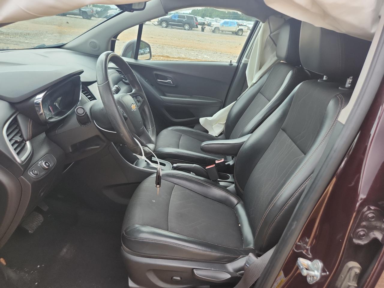 2021 Chevrolet Trax 1Lt VIN: KL7CJPSB2MB321806 Lot: 67491905