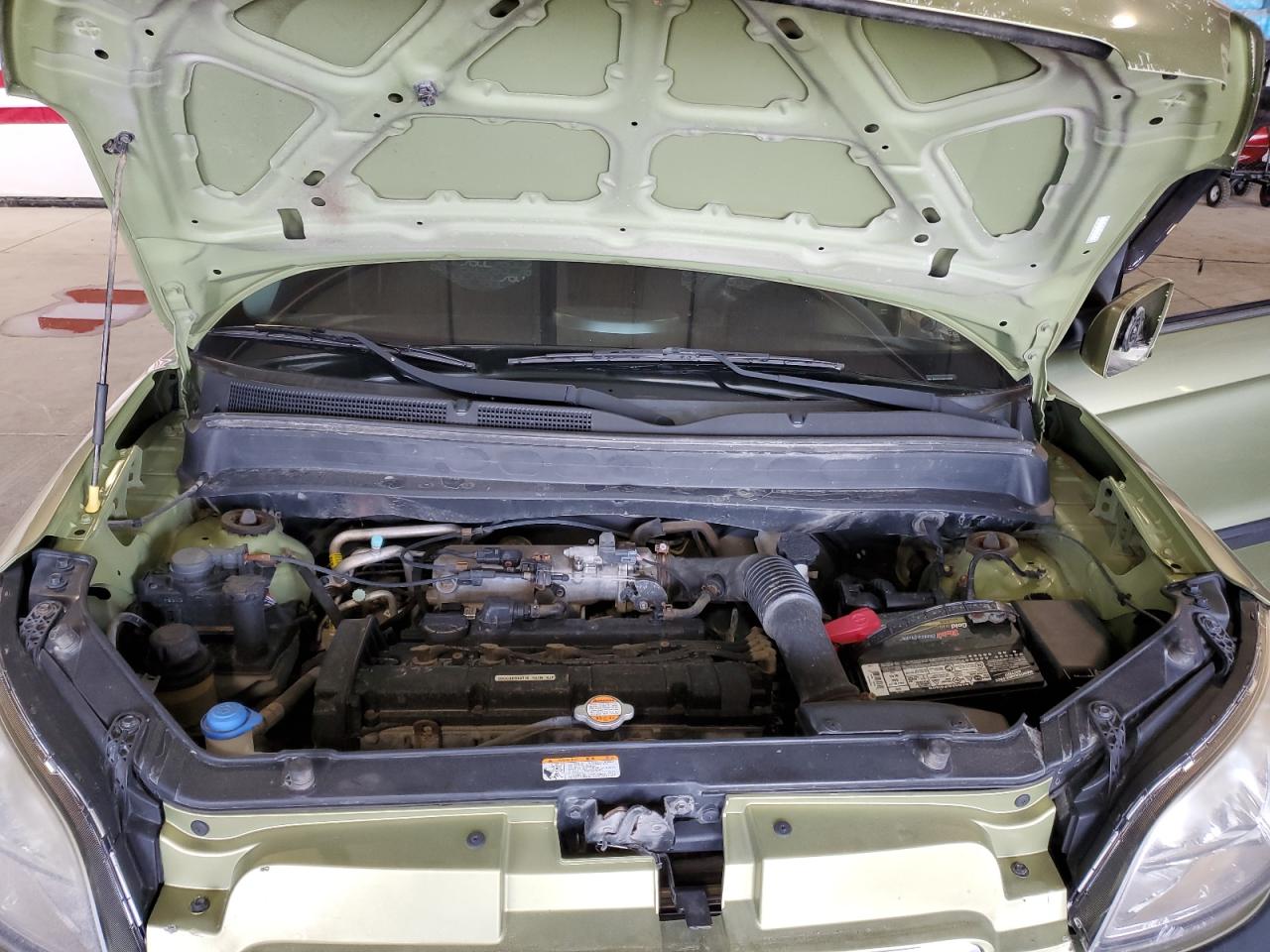 2011 Kia Soul + VIN: KNDJT2A21B7329758 Lot: 69952065