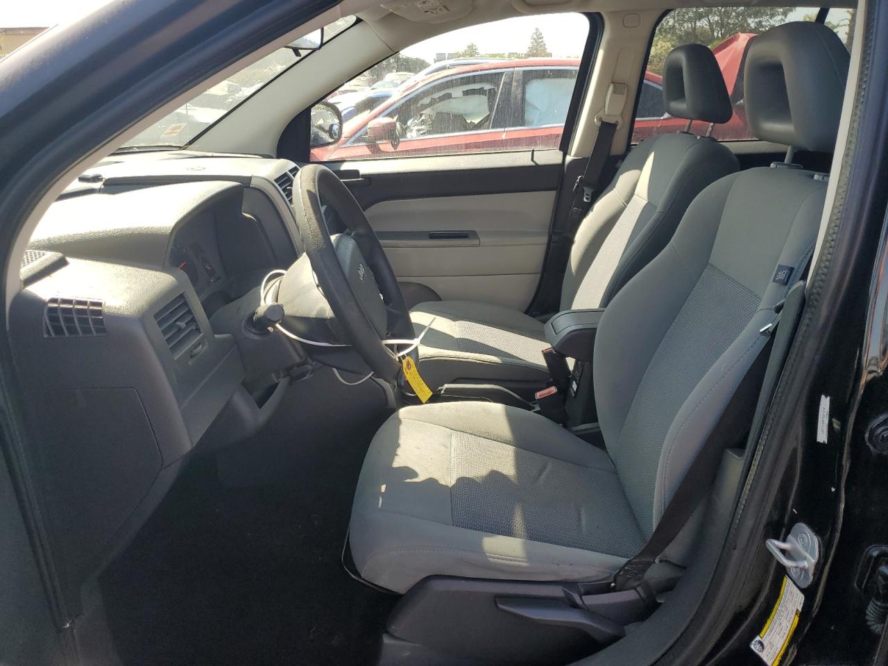 2007 Jeep Compass VIN: 1J8FT47WX7D371018 Lot: 68883365