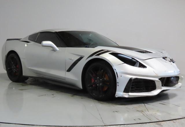 Coupet CHEVROLET CORVETTE 2015 Srebrny