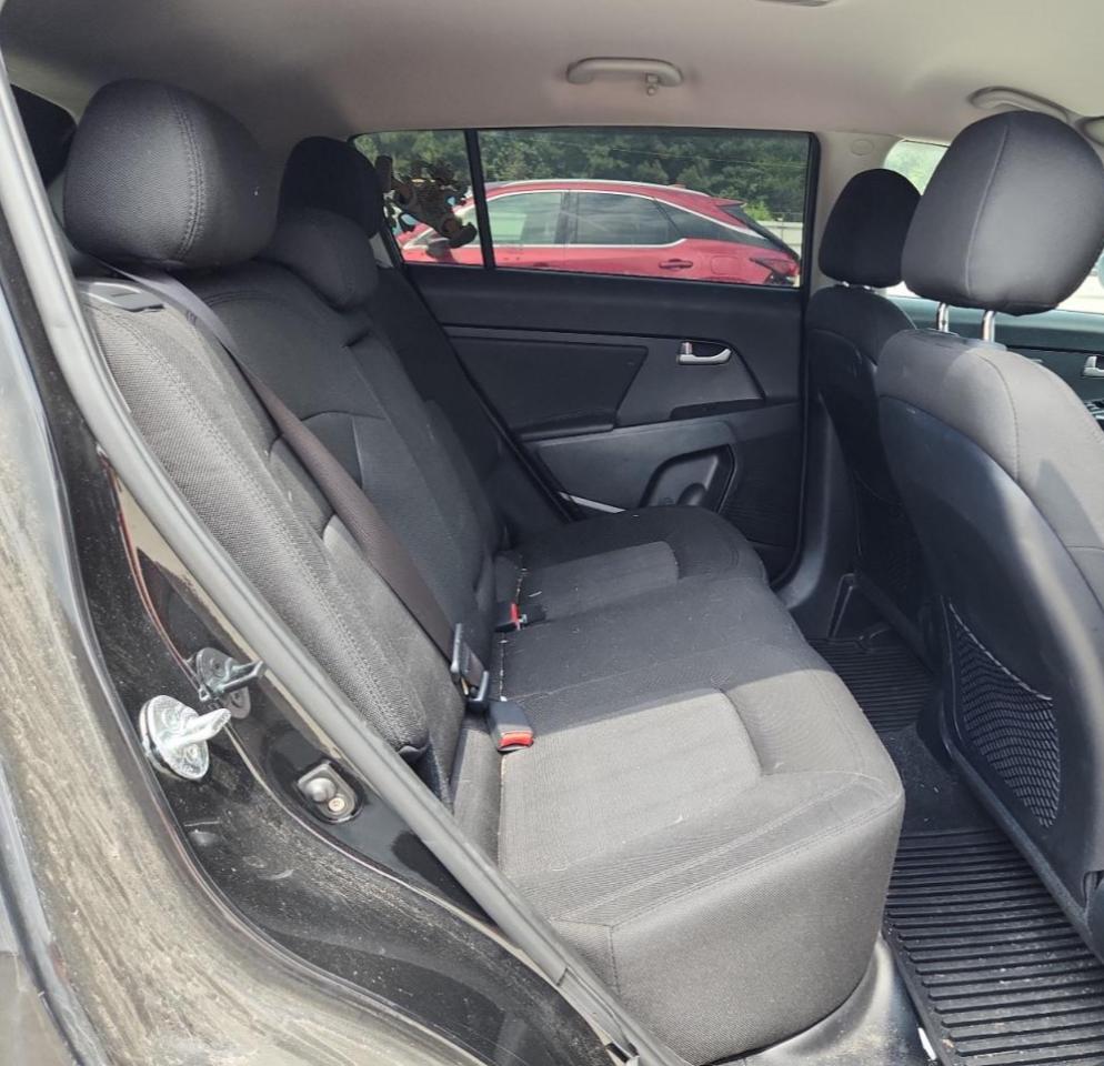 2012 Kia Sportage Base VIN: KNDPB3A23C7227141 Lot: 69390635