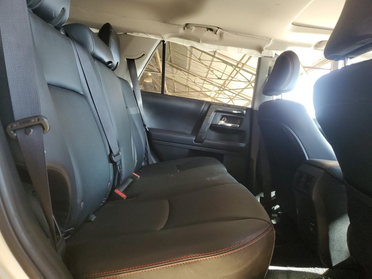 2018 Toyota 4Runner Sr5/Sr5 Premium VIN: JTEBU5JR3J5546900 Lot: 69809175