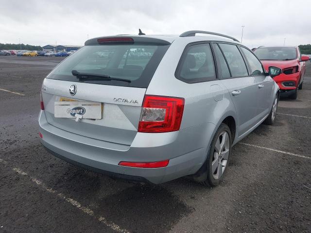 2016 SKODA OCTAVIA SE