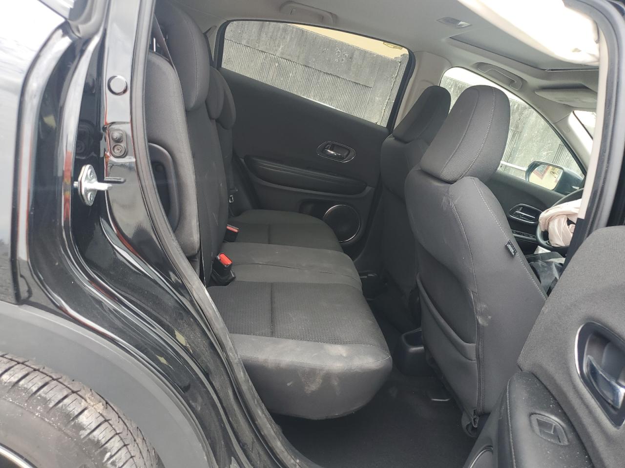 2022 Honda Hr-V Ex VIN: 3CZRU5H59NM737091 Lot: 70603295