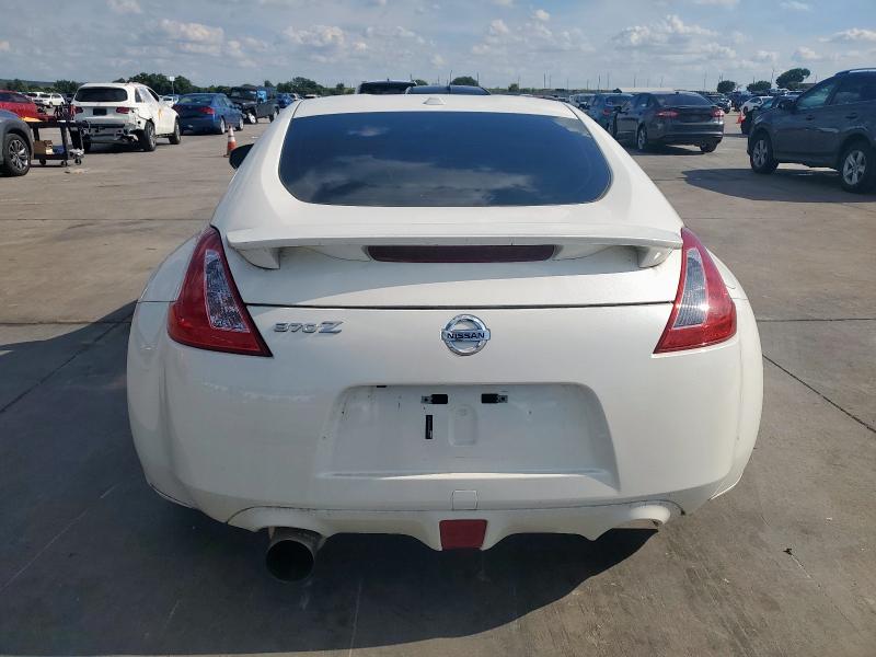 Coupet NISSAN 370Z 2016 Biały