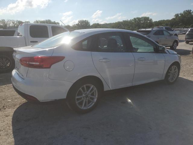  FORD FOCUS 2016 Белы