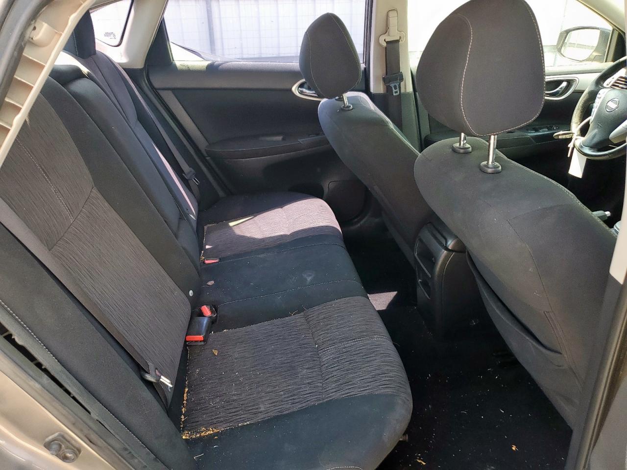 2015 Nissan Sentra S VIN: 3N1AB7AP8FY216411 Lot: 69862045