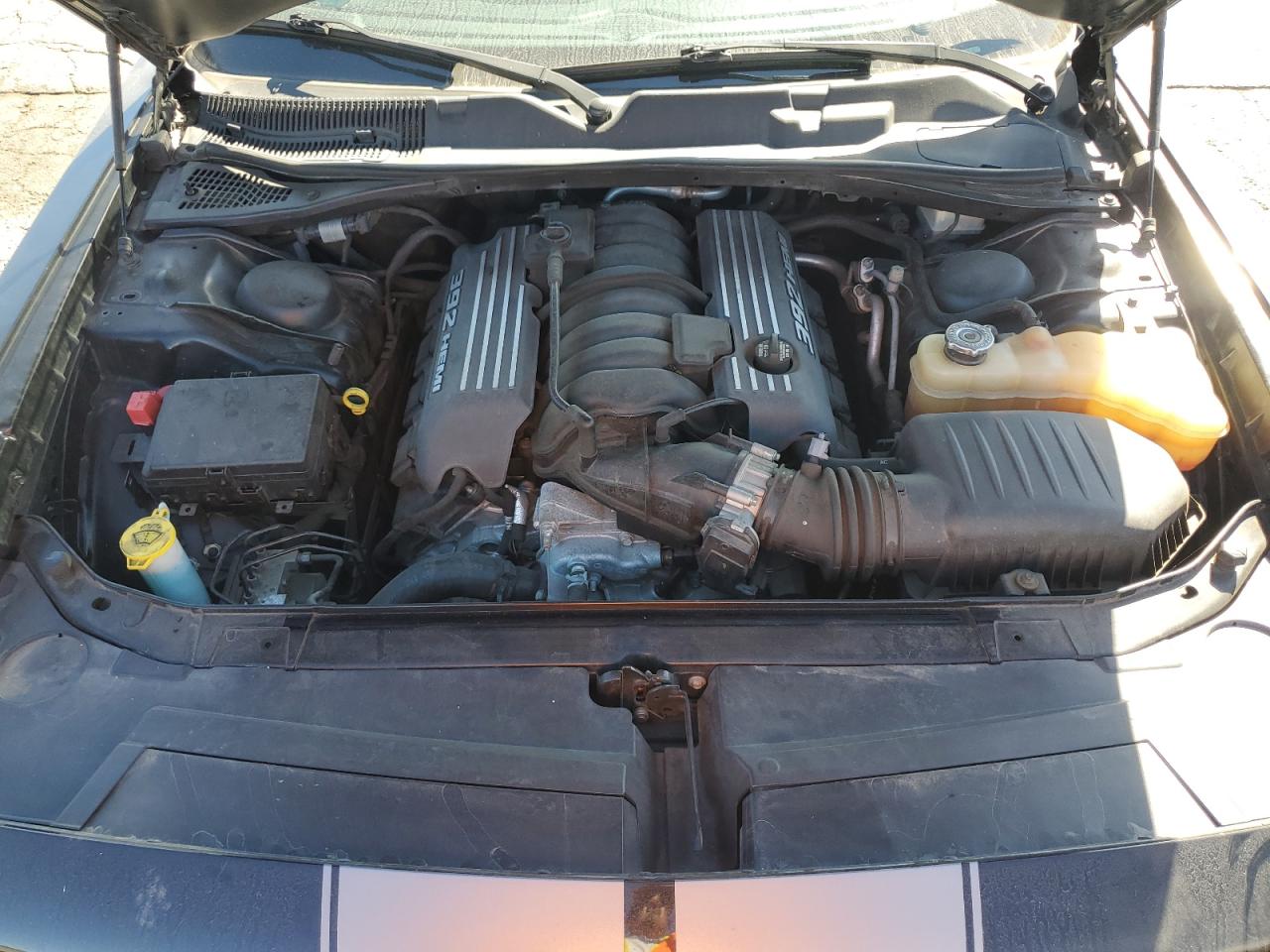 2016 Dodge Challenger Srt 392 VIN: 2C3CDZDJ0GH177327 Lot: 68305525