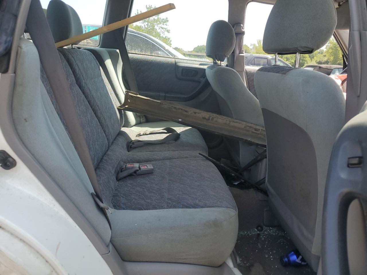 1998 Subaru Forester L VIN: JF1SF6359WH712461 Lot: 67904635