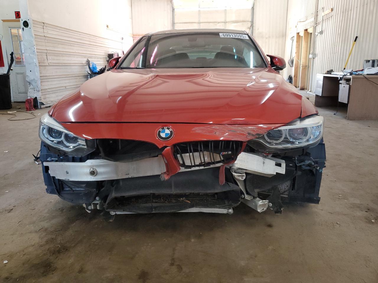 Фото: WBS8M9C54G5E68017