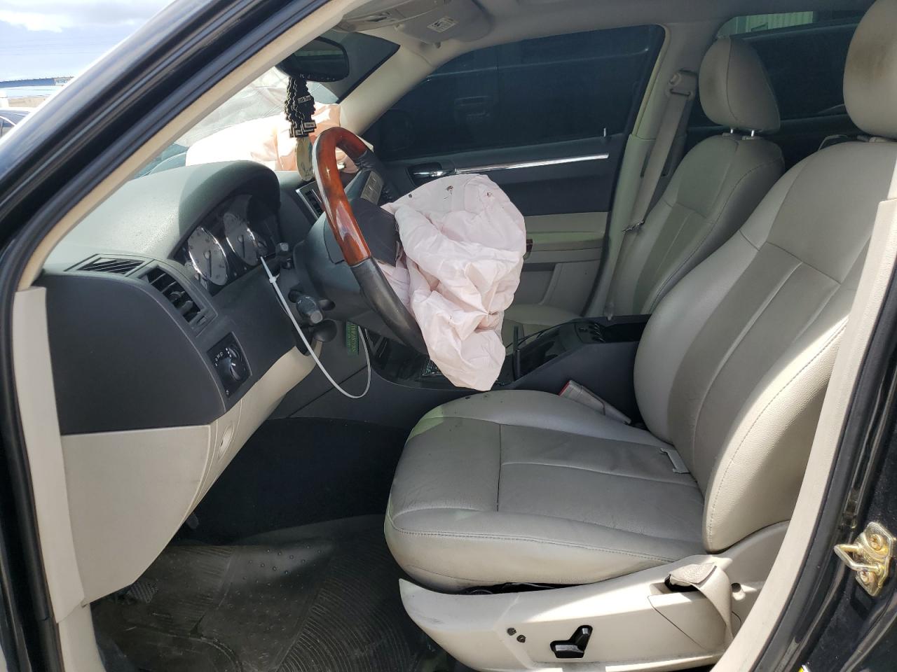 2006 Chrysler 300 Touring VIN: 2C3KA53G76H529367 Lot: 68459255