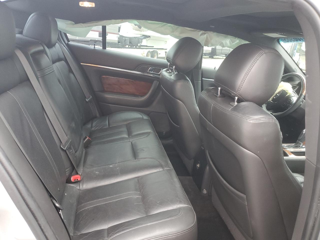 2014 Lincoln Mks VIN: 1LNHL9DK4EG611203 Lot: 70106985