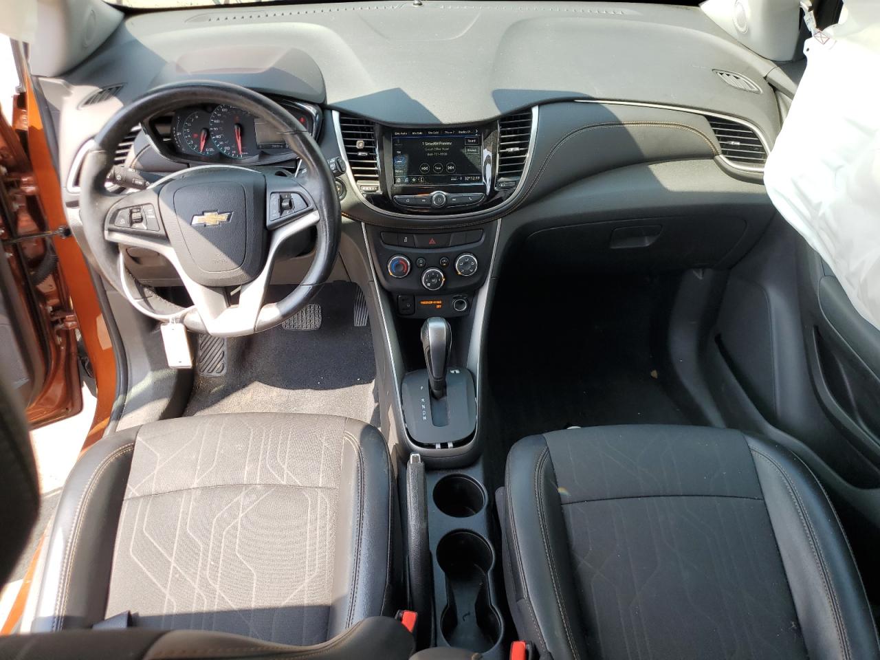 2019 Chevrolet Trax 1Lt VIN: 3GNCJLSB2KL260892 Lot: 68463495