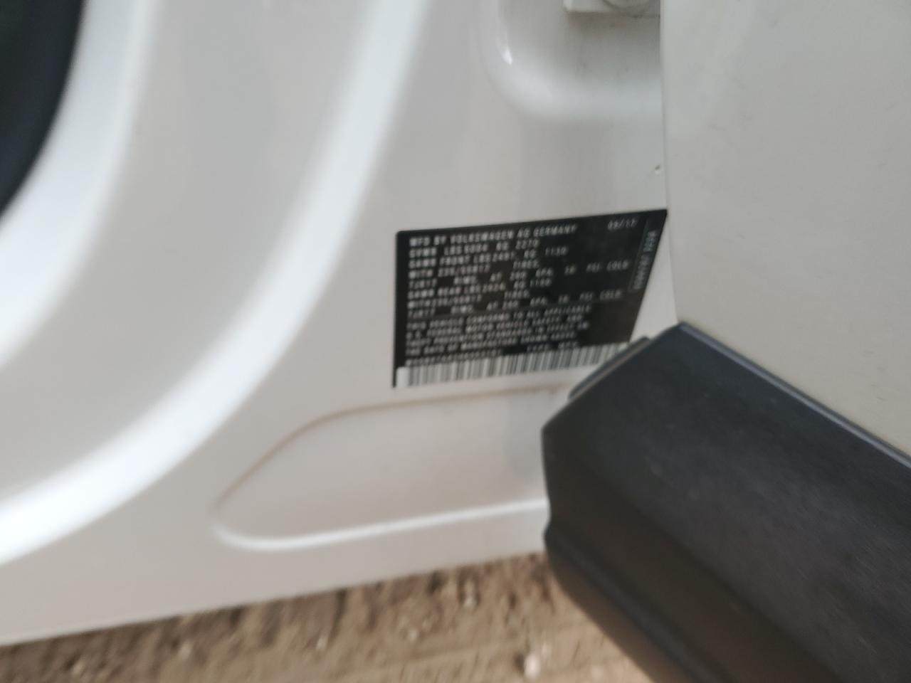 2017 Volkswagen Tiguan S VIN: WVGBV7AX2HK053101 Lot: 70564155