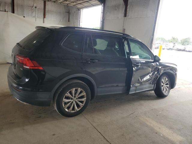  VOLKSWAGEN TIGUAN 2018 Черный