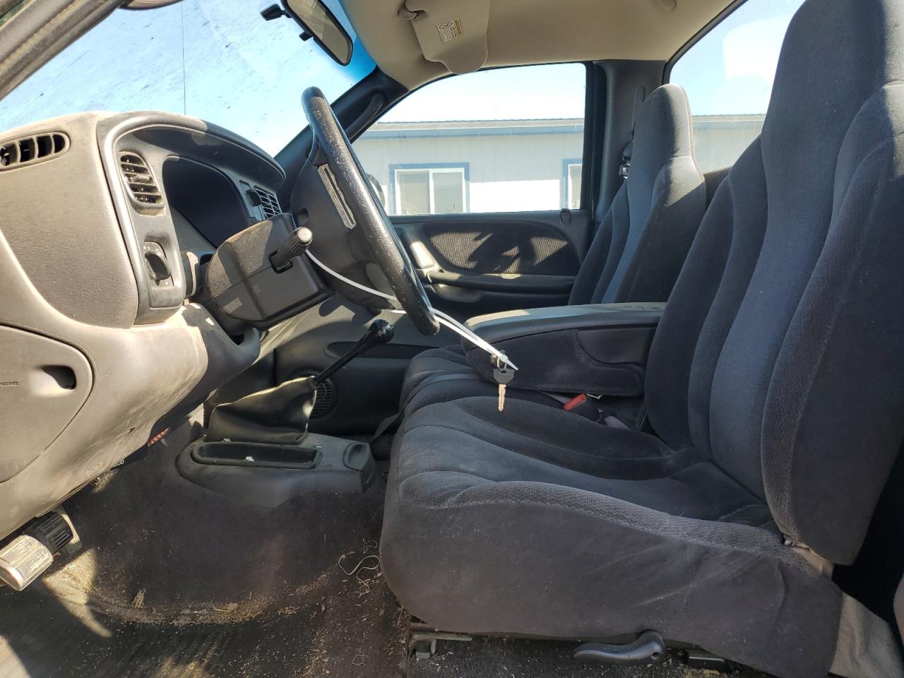 2000 Dodge Dakota VIN: 1B7FL26X1YS753294 Lot: 70055785