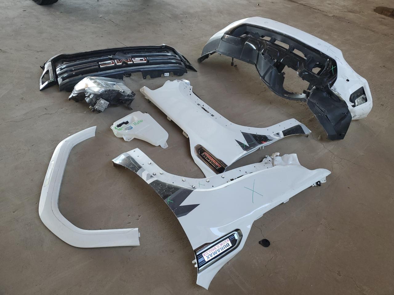 2022 GMC Sierra K2500 At4 VIN: 1GT49PEY9NF297224 Lot: 70404385