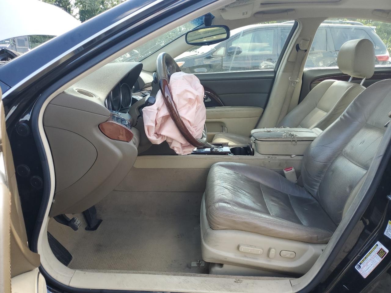 2010 Acura Rl VIN: JH4KB2F69AC000863 Lot: 67819325